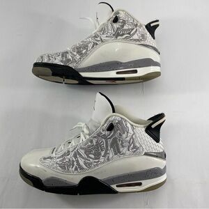 NIKE JORDAN TWO 3 #311046-105 White Silver Grey Black Baseball Shoes Size 10